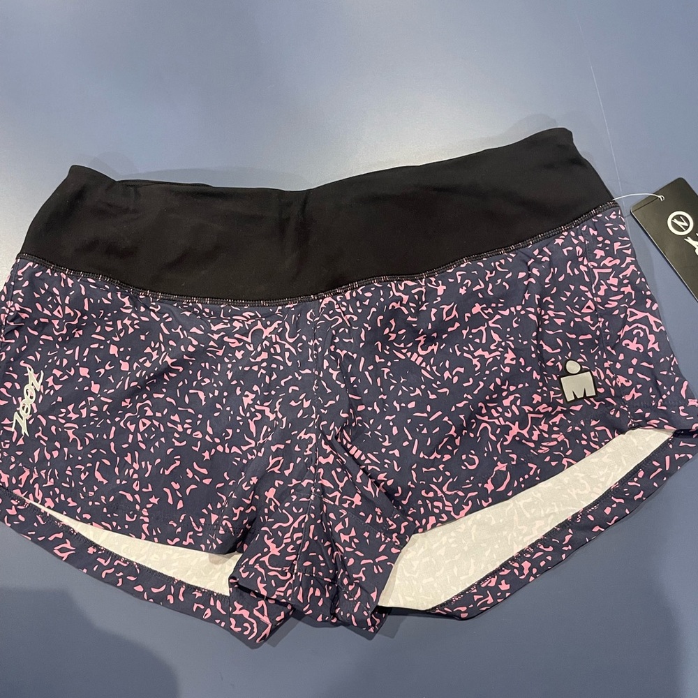 Zoot Women's Black and Pink Athletic Shorts